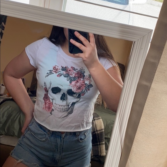 Cropped tee - Picture 2 of 2